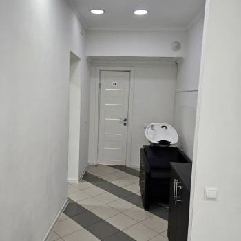 Сдается Нежилое помещение, 70 м²