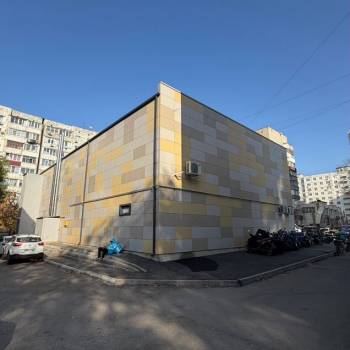 Продается Нежилое помещение, 781 м²