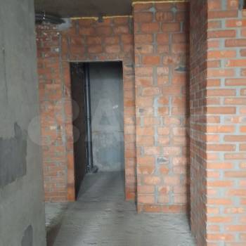 Продается 1-комнатная квартира, 42 м²