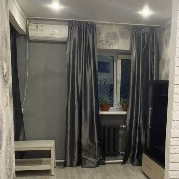 Продается 1-комнатная квартира, 26,7 м²