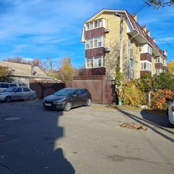 Продается 1-комнатная квартира, 28 м²