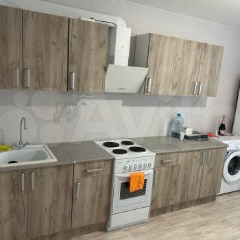 Сдается Многокомнатная квартира, 64 м²