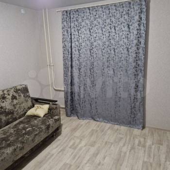 Сдается Многокомнатная квартира, 64 м²