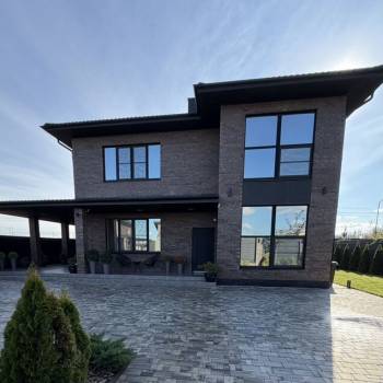 Продается Дом, 210 м²