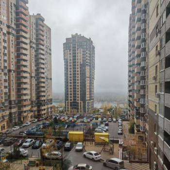 Сдается Многокомнатная квартира, 80 м²