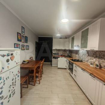Сдается Многокомнатная квартира, 80 м²