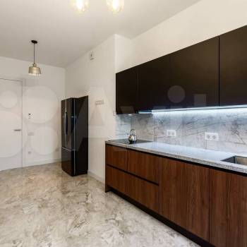 Продается Многокомнатная квартира, 190 м²