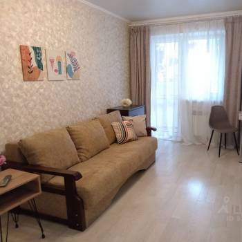 Продается 1-комнатная квартира, 45 м²