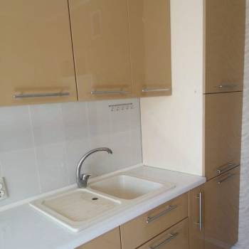 Продается 1-комнатная квартира, 45 м²