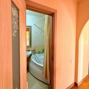 Продается 2-х комнатная квартира, 56 м²