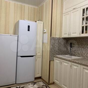 Продается 2-х комнатная квартира, 57 м²