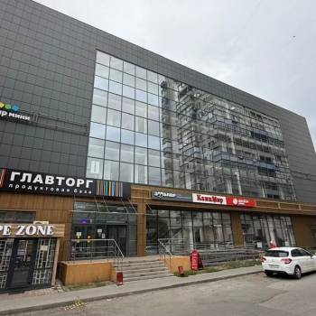 Сдается Нежилое помещение, 650 м²