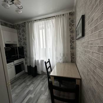 Сдается 1-комнатная квартира, 34 м²