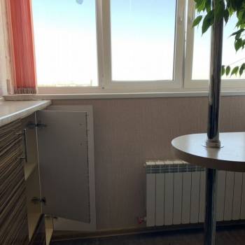 Сдается 1-комнатная квартира, 50 м²