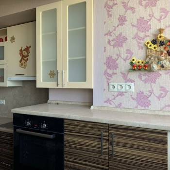 Сдается 1-комнатная квартира, 50 м²