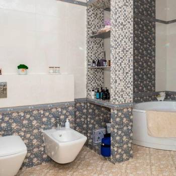 Продается Дом, 168 м²