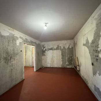 Продается 1-комнатная квартира, 30 м²