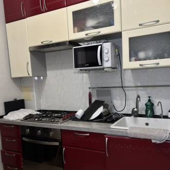 Продается 1-комнатная квартира, 36 м²