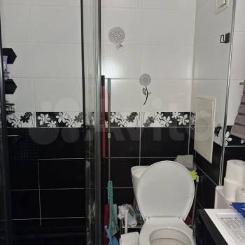 Продается 1-комнатная квартира, 36 м²