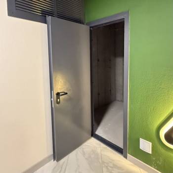 Продается Нежилое помещение, 3,6 м²