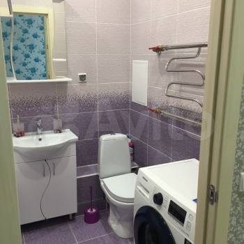 Сдается 1-комнатная квартира, 42 м²