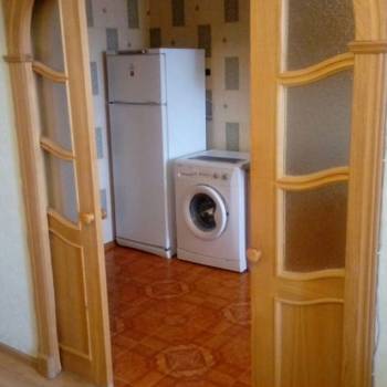 Сдается 1-комнатная квартира, 55 м²