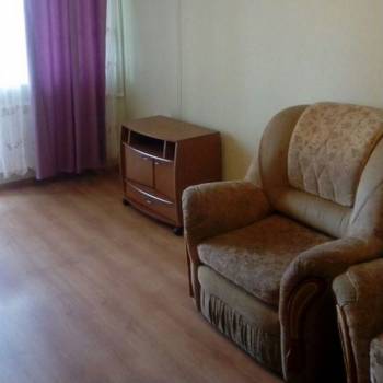 Сдается 1-комнатная квартира, 55 м²