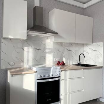 Продается 1-комнатная квартира, 38 м²