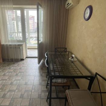 Сдается 2-х комнатная квартира, 66 м²