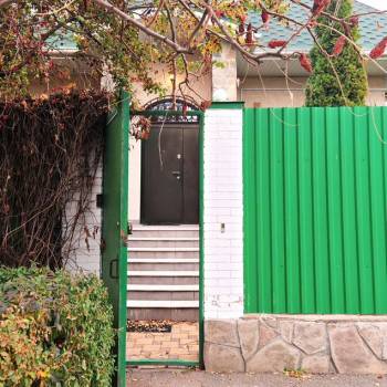 Продается Дом, 190 м²