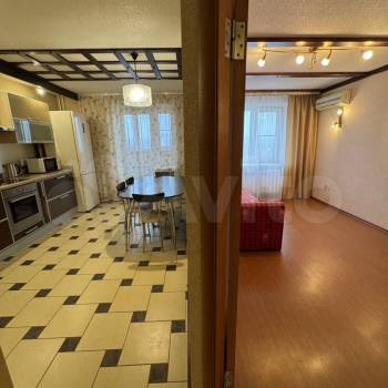 Продается 1-комнатная квартира, 40,5 м²