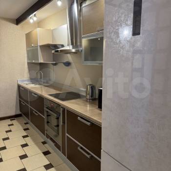 Продается 1-комнатная квартира, 40,5 м²