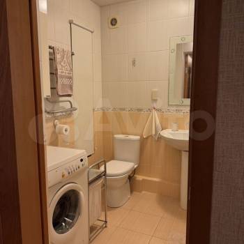 Продается 1-комнатная квартира, 40,5 м²