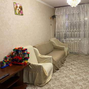 Продается Многокомнатная квартира, 60,5 м²