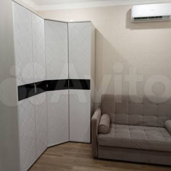 Продается 1-комнатная квартира, 45 м²