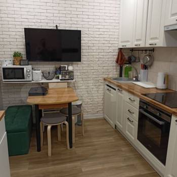 Продается 1-комнатная квартира, 45 м²