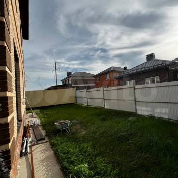 Продается Дом, 194 м²