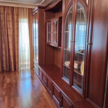 Продается 2-х комнатная квартира, 76 м²