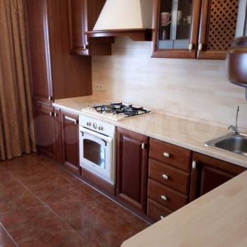 Продается 2-х комнатная квартира, 76 м²