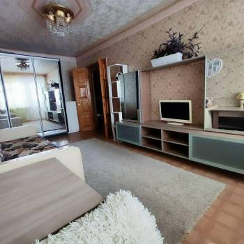 Сдается 1-комнатная квартира, 40 м²