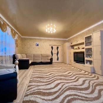 Продается Дом, 290 м²