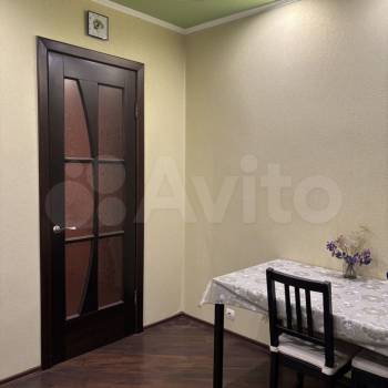 Продается 1-комнатная квартира, 40,5 м²