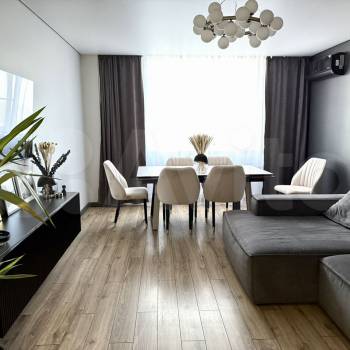 Продается 3-х комнатная квартира, 98,6 м²