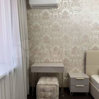 Сдается Многокомнатная квартира, 100 м²