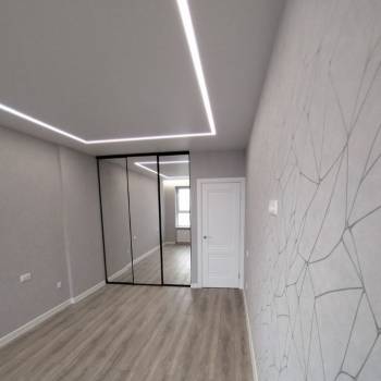 Продается 1-комнатная квартира, 44 м²