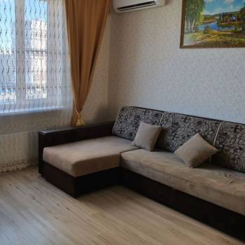 Сдается 1-комнатная квартира, 35 м²