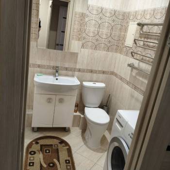 Сдается 1-комнатная квартира, 35 м²