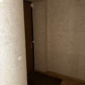 Продается 1-комнатная квартира, 45 м²