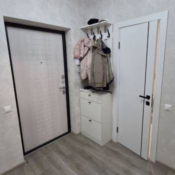 Продается 1-комнатная квартира, 45 м²