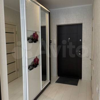 Продается 1-комнатная квартира, 30 м²